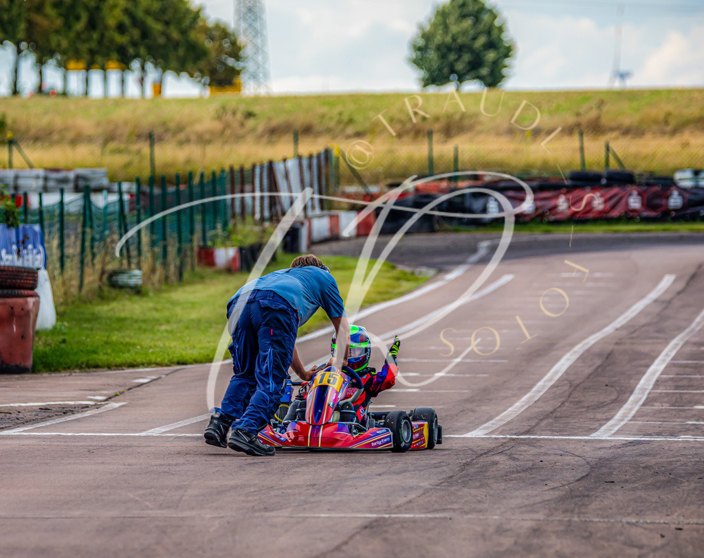 4F2FEE83-42B2-4AF9-BB8C-F11A87A94A66 | traudl_s_fotos