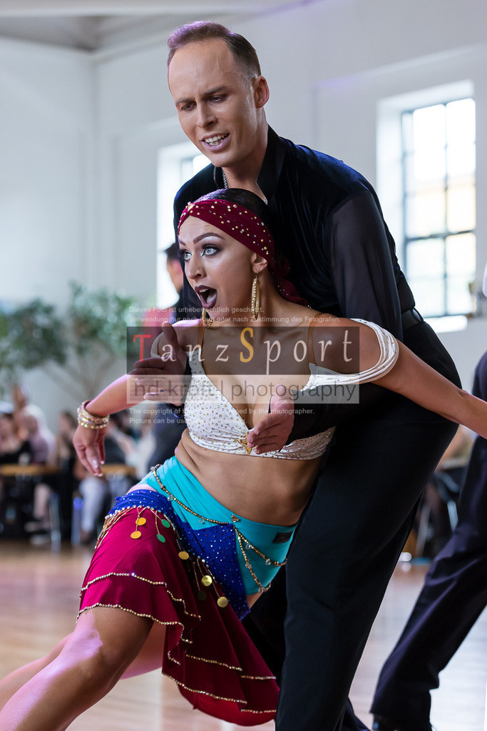 20240616_D-Cup-HGR-Latein_3672 | Tanzsportbilder, Standardtanz, Lateintanz, WDSF, DTV, LTVB, dancecomp, goc, hessen tanzt, blaues band der spree, walzer, tango, wiener walzer, slowfox, quickstepp, samba, rumba, cha-cha-cha, paso doble. jive, hd-kroft photography, turniertanzsport