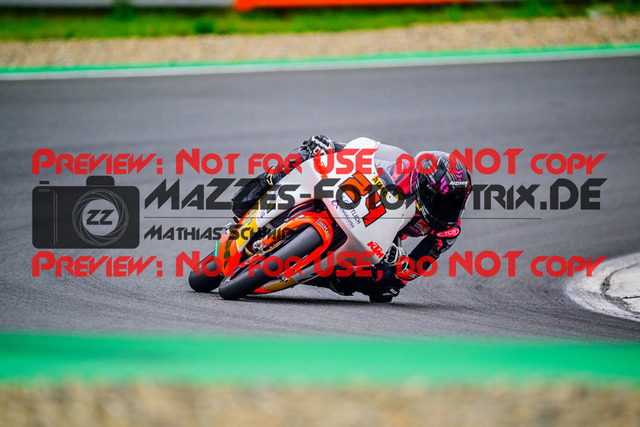 MaZZes_FotoMatrix_240602_6007705_8254 | KTM