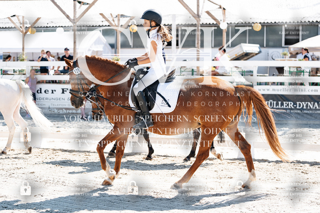 CK902542 | Turnierfotografie Pferdefotografie Trier Rheinland-Pfalz Pferdesport Reitsport Tierfotografie Sportfotografie Pferdevideo Pferdevideografie Equestrianvideography equestrianphotography  - Realisiert mit Pictrs.com