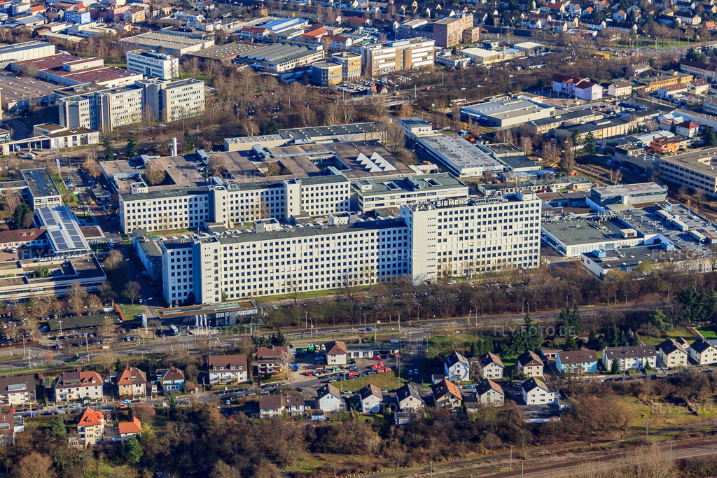Luftbild: Siemens AG, Fertigungs- und Entwicklungsstandort Karlsruhe im Ortsteil Knielingen in Karlsruhe im Bundesland Baden-Württemberg in Deutschland. Foto: IMG_23125.jpg vom 02.12.2009 durch Werner Riehm/FLY-FOTO.deKarlsruhe | Fertigungs- und Entwicklungsstandort - Siemens | Siemens