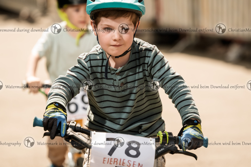 Eierlesen 2026 | Sie wurden bei einem Event oder Sportanlass fotografiert? Hier finden sie ihre Bilder! - Realisiert mit Pictrs.com