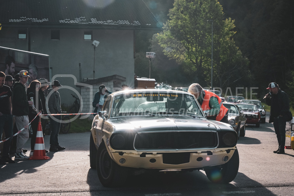 21. Arosa ClassicCar 2025 - 7. =September= 2025 | Vorstart am 21. Arosa ClassicCar in Langwies..@arosaclassiccar, @arosa.official, #arosaclassiccar, #arosa, #76curves, #classiccarBild: Sportfotografie Markus Aeschimann | www.markus-aeschimann.ch - Realisiert mit Pictrs.com