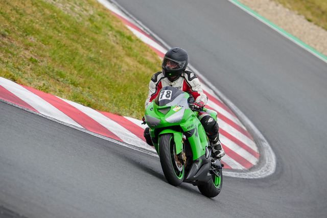 2024_05_19_PBK_45256 | Sportfotografie; SlowMotion; Video; Rennstrecke; Hafeneger; Speer; Racing; RSE; BMW; CBO; Trackday; Motorsportarena; Hockenheimring; Brno; Most; Barcelona; Valencia