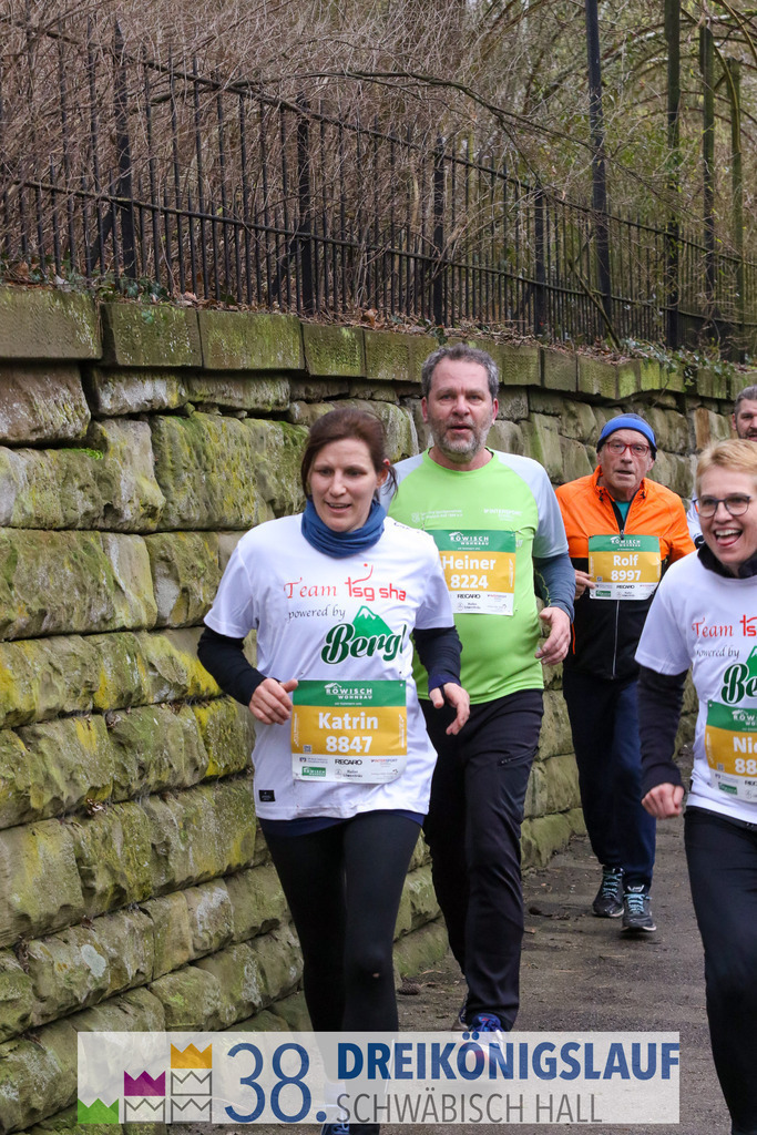 5km Roewisch Wohnbau Cup | 3 Koenigslauf 2024 5km Roewisch Wohnbau Cup - Realisiert mit Pictrs.com