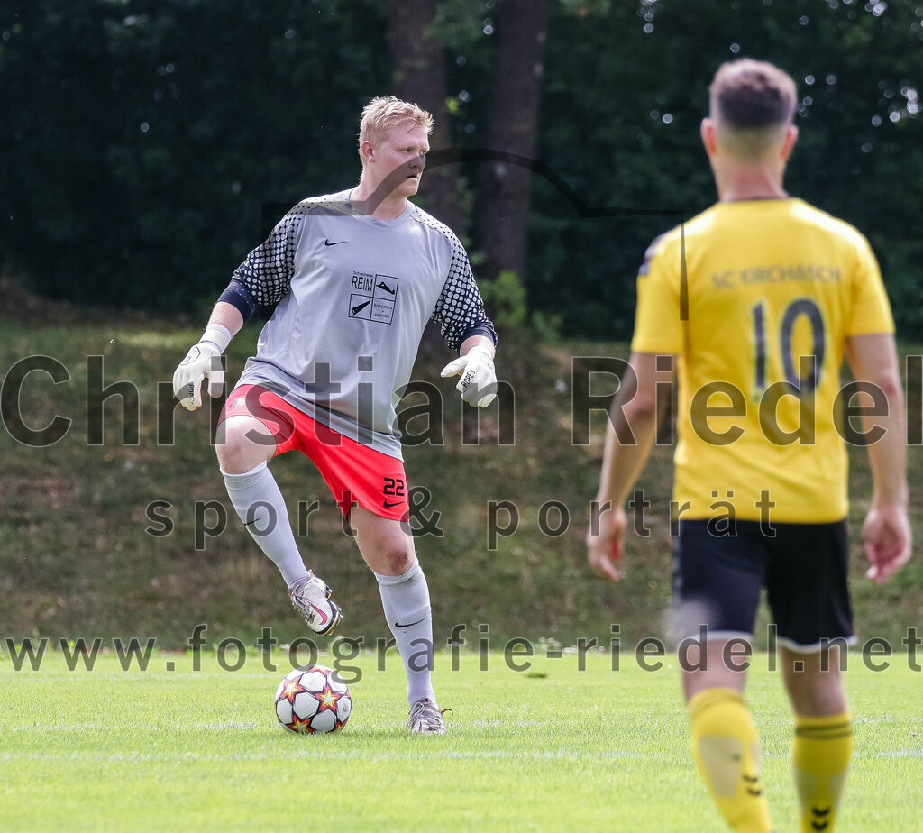 2023-07-23_056_SV_Anzing_gegen_SC_Kirchasch | Anzing, Deutschland, 23.07.2023:
Fußball, Kreisliga 2023 / 2024, Testspiel, SV Anzing gegen SC Kirchasch, Endergebnis: 5:1

Torwart Florian Huber (SV Anzing, #1)

Foto: Christian Riedel / fotografie-riedel.net