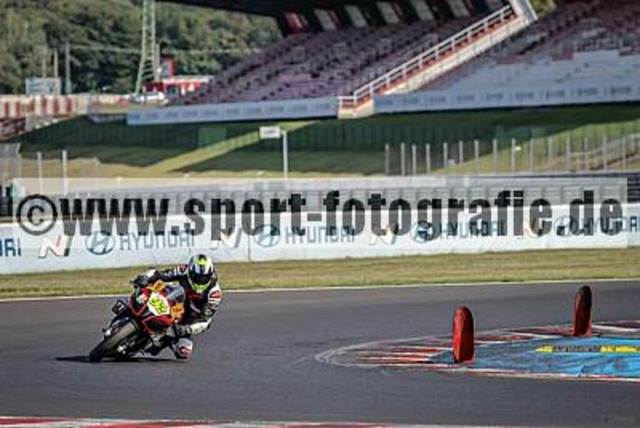 spof1763 | Professionelle Fotos von Sportveranstaltungen, aber auch Hochzeiten und anderen Events. - Realisiert mit Pictrs.com