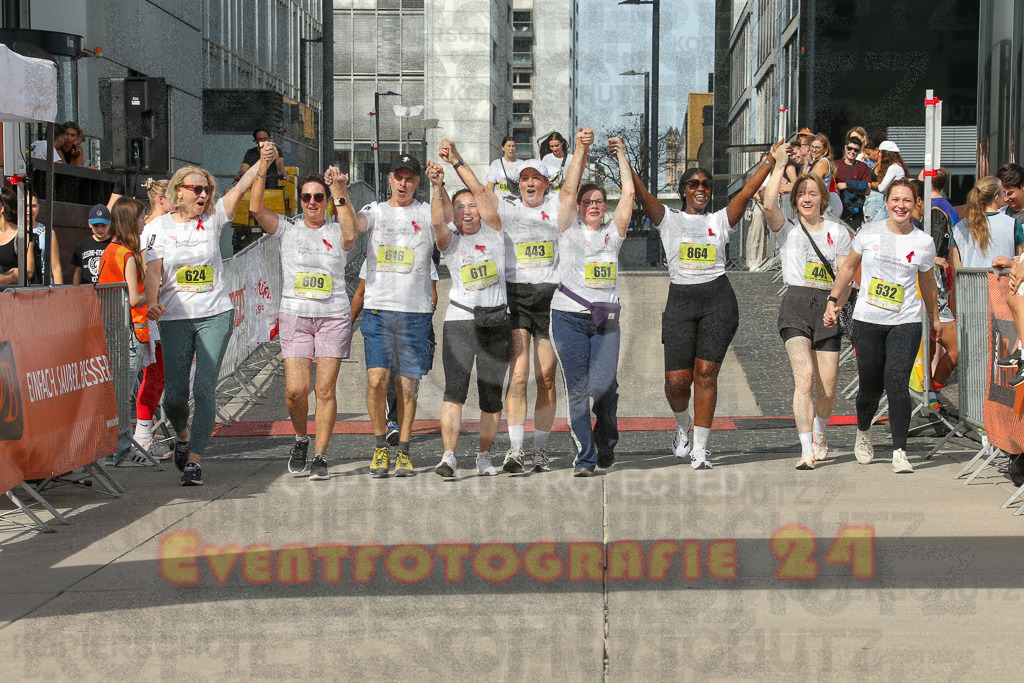 250920_1356_EX1_7142 | Sportfotografie im Rhein-Sieg Kreis, Köln, Bonn, NRW, Rheinland Pfalz, Hessen, etc. Unser Tätigkeitsfeld umfasst den Laufsport vom Volkslauf über den Marathon, Duathlon, Triathon bis zum Ultralauf wie Kölnpfad Ultra oder Schindertrail.