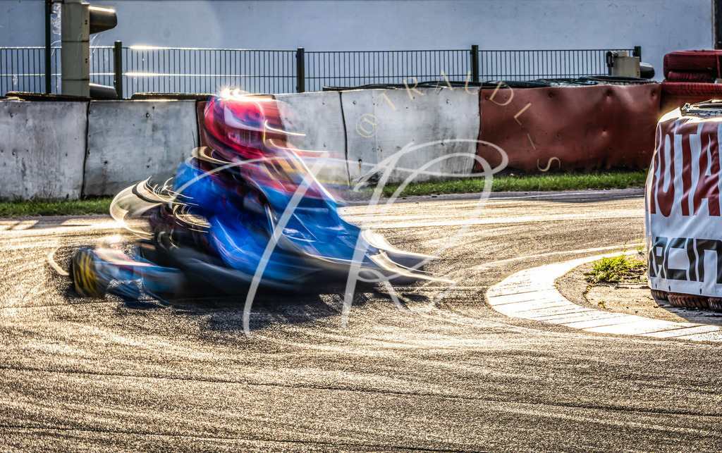 FF5C7666-5A57-4489-9FCC-25CD72D3C9CE | traudl_s_fotos