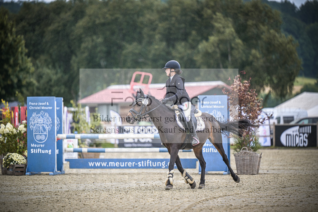 DOS_0164 | Entdecke hochwertige Reitturnierfotos von Foto Oger. Professionell, emotional und authentisch – jetzt Lieblingsmomente im Shop bestellen.Deutschlandweite Turnierfotografie. - Realisiert mit Pictrs.com