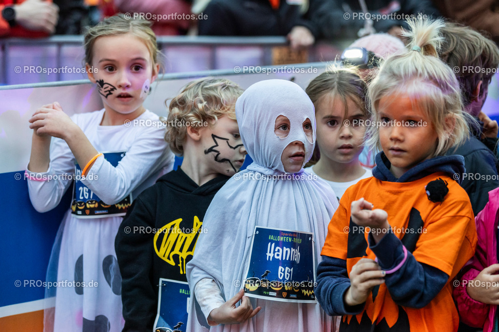 Sparda-Bank Halloween-Run Koeln 2023, 31.10.2023, Forstbotanischer Garten Rodenkirchen, Koeln | Impressionen vom Sparda-Bank Halloween-Run Koeln 2023, 31.10.2023, Forstbotanischer Garten Rodenkirchen, Koeln