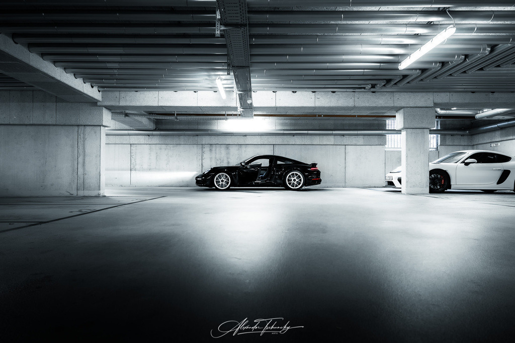 911 Turbo 992 | Entdecken Sie die faszinierende Welt von Alexander Tschuncky Arts: Kreative Fotografie, atemberaubende Automobilkunst und hochwertiger Bilderdruck. Lassen Sie sich inspirieren! - Realisiert mit Pictrs.com