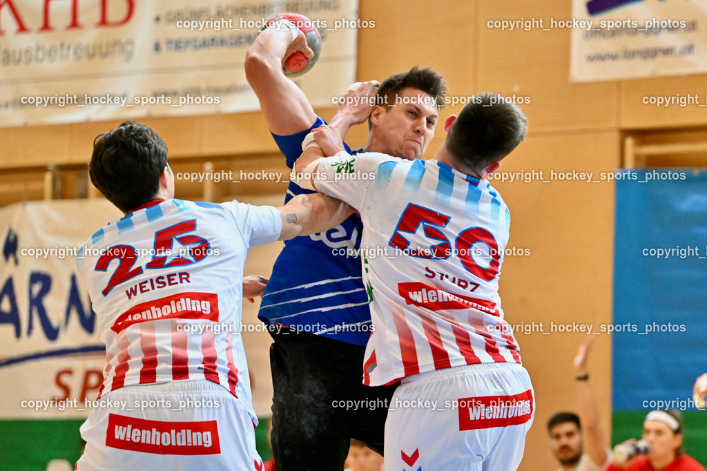 SC Ferlach vs. HC FIVERS WAT Margareten | #25 WEISER Samuel HC FIVERS WAT Margareten, #24 JOVANOVIC Mladan SC Ferlach, #50 STURZ Thomas HC FIVERS WAT Margareten, SC Ferlach vs. HC FIVERS WAT Margareten, SC Ferlach vs. HC FIVERS WAT Margareten am 02.11.2024 in Ferlach (Ballspielhalle Ferlach), Austria, (Photo by Bernd Stefan)