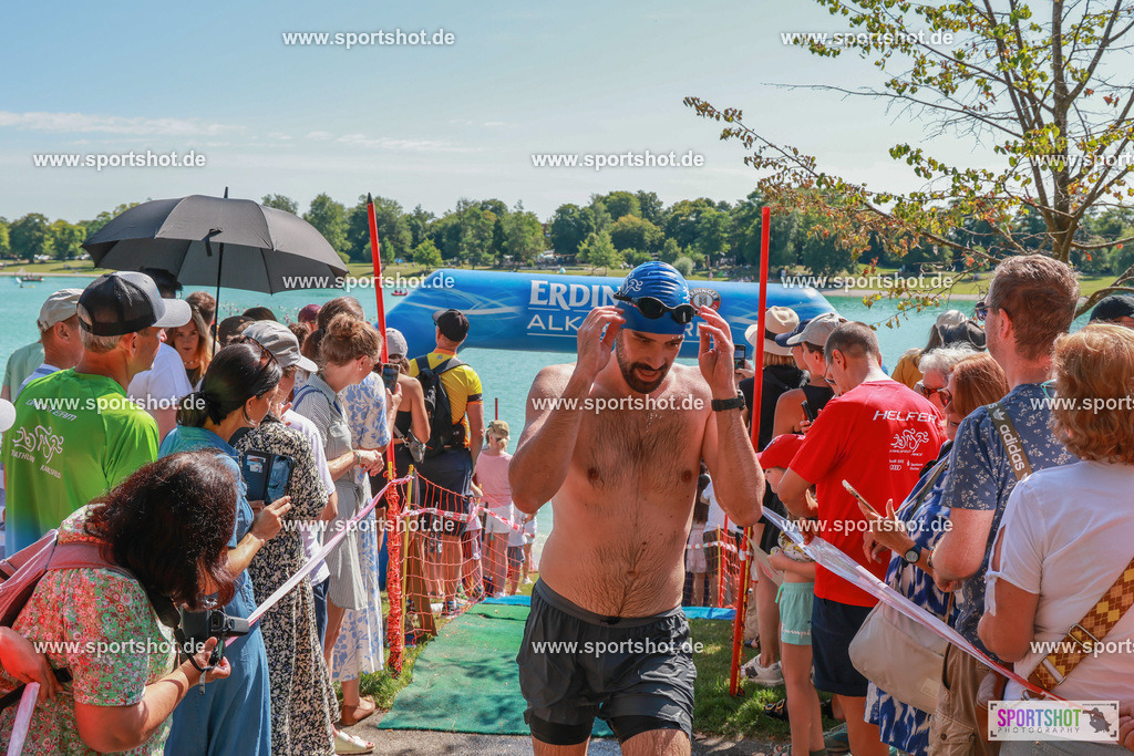 AR7_9035 | Karlsfeld Triathlon 2025 #karlsfeldtriathlon #karlsfeldtriathlon2025  #karlsfeldrace  #yourpictrs #triathlon_karlsfeld #tsveintrachtkarlsfeld #sportshot_your_pictrs @Sportshotphotography @Triathlon Karlsfeld - TSV Eintracht Karlsfeld Triathlon Copyright: www.sportshot.de