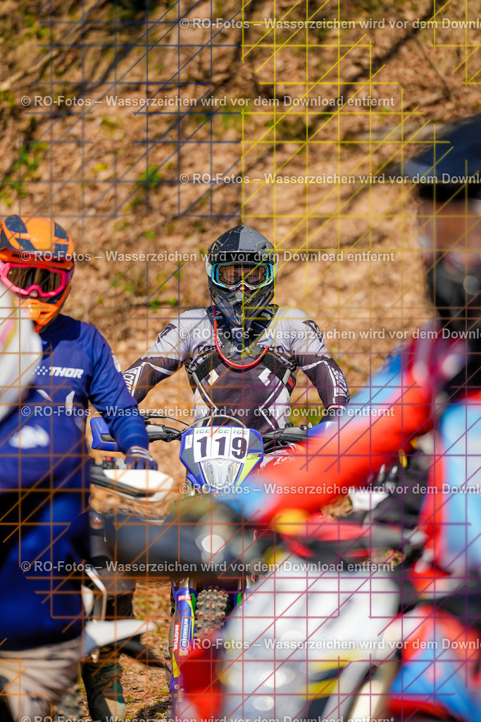 2 Lauf Mernes-149 | Sportfotografie von RO-Fotos: Motorsport, Motocross, Enduro, Laufveranstaltungen und Triathlon. Professionelle Fotos von Sportlern und Events. - Realisiert mit Pictrs.com