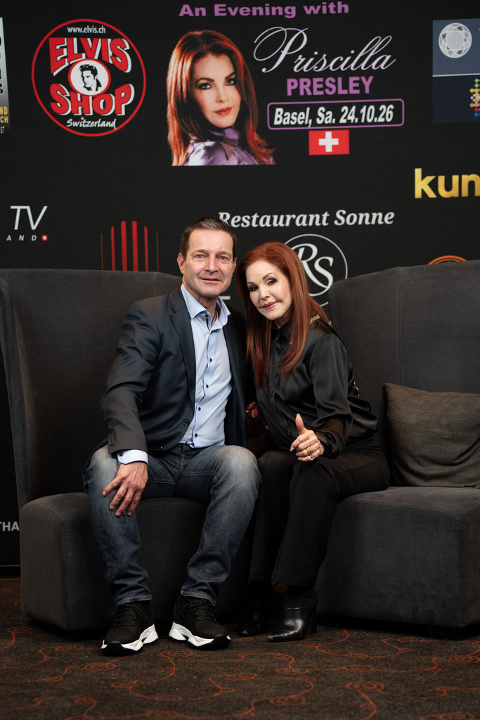192_Priscilla Presley meet and greet__kunzmedia.ch | OnlineShop für Bilder kunzmedia.ch