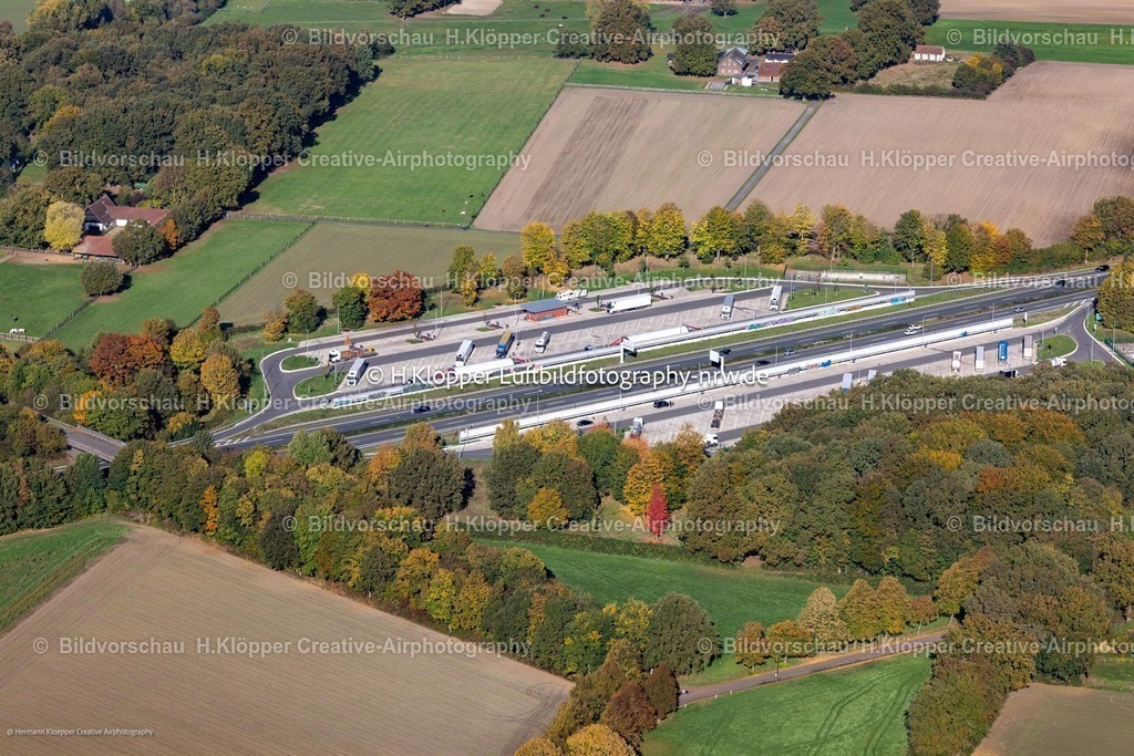 Luftbild Recklinghausen-6786 | Luftbildfotografie Luftbild Autobahn- Parkplatz und Rastplatz BAB A43" PWC Rastplatz Speckhorn Ost " in Recklinghausen - Realisiert mit Pictrs.com