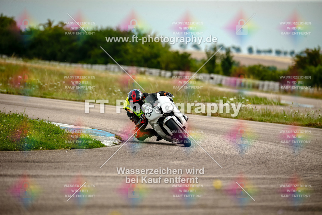 Chambley Juli-2393 | Hier findet Ihr Bilder von Touristenfahrten auf der Nürburgring Nordschleife oder von anderen Veranstaltungen die ich besucht habe. Viel Spass beim Durch Schauen 