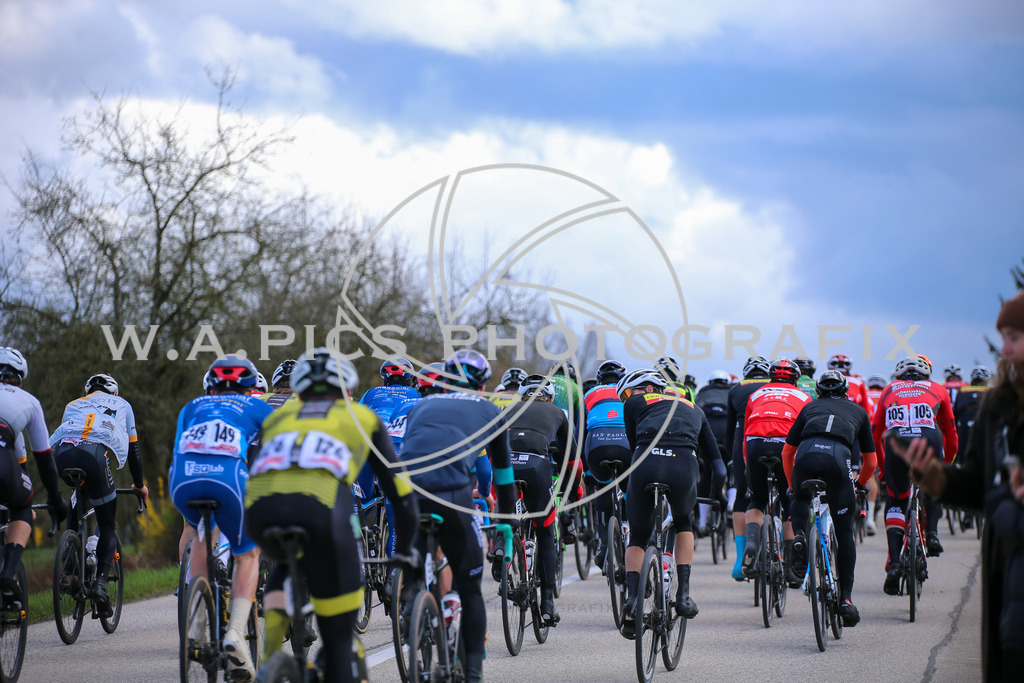 ..... | LEONDING,AUSTRIA,24.März.24 - 63.Radsaisoneröffnungsrennen Leonding Road Cycling League , Image shows: 
Photo: WAPICS / Andreas Willdoner