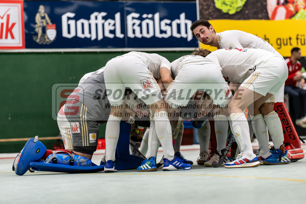 SFE_20250112_0018 | Köln, Deutschland, 12.01.2025:  ßHockey 1. Bundesliga Damen Rot-Weiss Köln - Crefelder HTC im KTHC Stadion Rot-Weiss Köln Tennis and Hockey Club am 12.01.2025 in Köln, Deutschland. (Foto von Stephan Fehrmann)Köln, Germany, 12.01.2025: ßHockey 1. Bundesliga Damen Rot-Weiss Köln - Crefelder HTC in KTHC Stadion Rot-Weiss Köln Tennis and Hockey Club at 12.01.2025 in Köln, Deutschland. (Foto from Stephan Fehrmann)