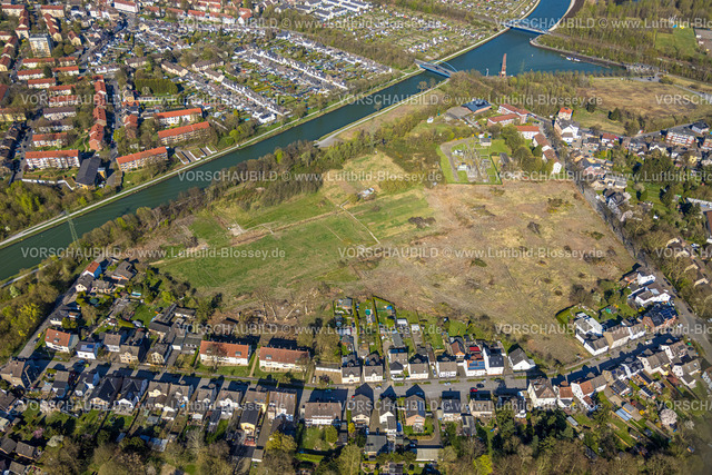 Luenen250403612 | Luftbild, Baustelle Wiesenfläche zwischen Sedanstraße, Saarbrücker Straße und Blücherstraße sowie dem Datteln-Hamm-Kanal für neuen Wohnraum, Lünen, Ruhrgebiet, Nordrhein-Westfalen, Deutschland