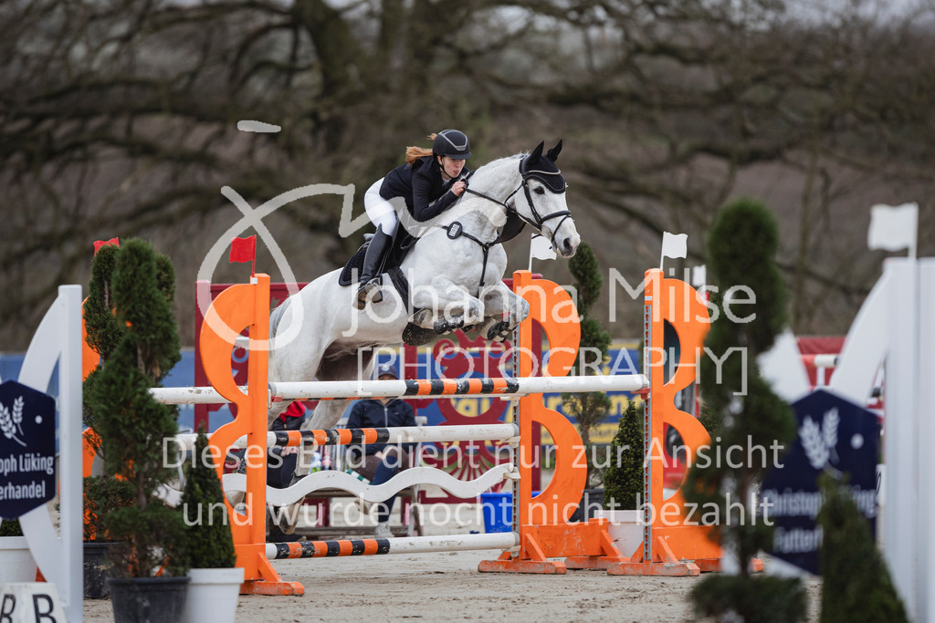 240330_Fruehlingsfest_Stil-M-987 | Deine schönsten Turniermomente als professionelle Fotos! Entdecke hochwertige Pferdesport-Fotografie im Online-Shop. Jetzt Fotos finden & bestellen!