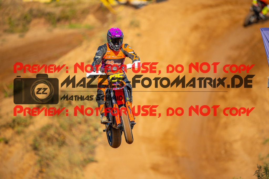MaZZes-Fotomatrix-20260815-601669 | S2