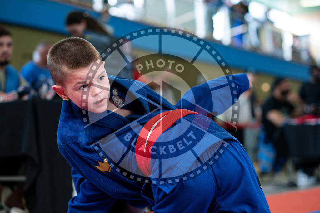 20250510PBB0111 | Athletes compete during the JJLG Berlin Open Jiu-Jitsu Championship on May 10, 2025 in Berlin, Germany. © Chiara Dazi / photoblackbelt