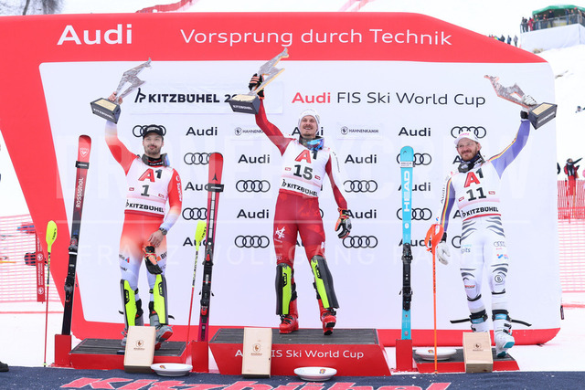 Audi FIS Ski World Cup: Men’s Slalom – Hahnenkamm Race, Kitzbuehel | Kitzbuehel, Austria, 25.Jan.26 - Alpine Skiing - FIS World Cup, Hahnenkamm Race, Slalom, men. The image shows MEILLARD Loic (SUI, Rossignol) second place, FELLER Manuel (AUT, Atomic) first place and STRASSER Linus (GER, Head) third place with gams.