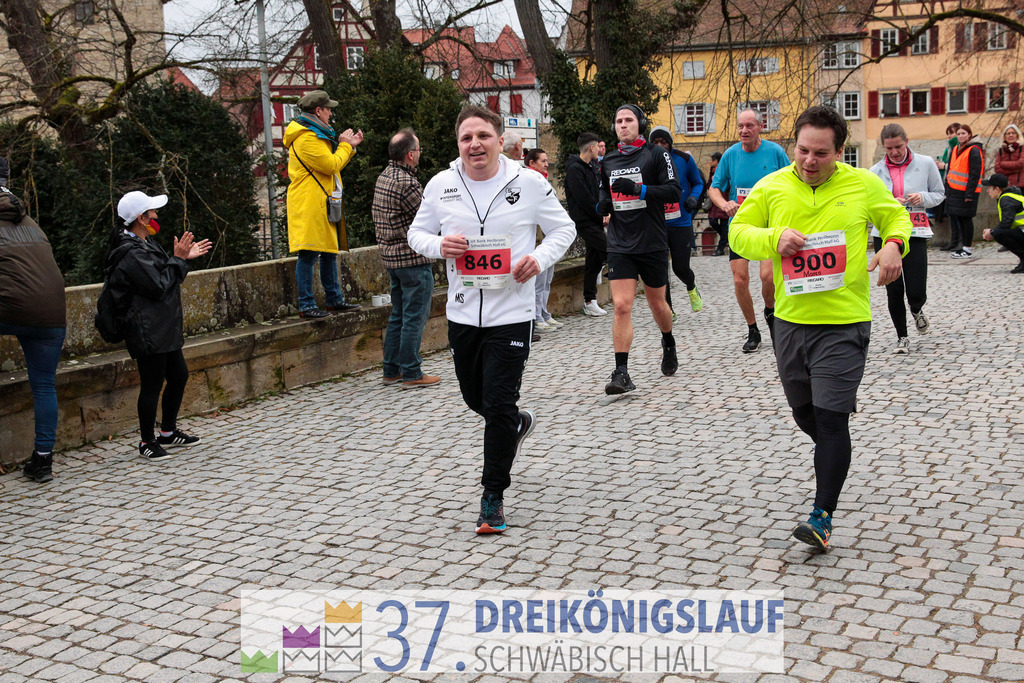 VR Bank Hauptlauf 10000m | 3 Koenigslauf 2023 - Realisiert mit Pictrs.com