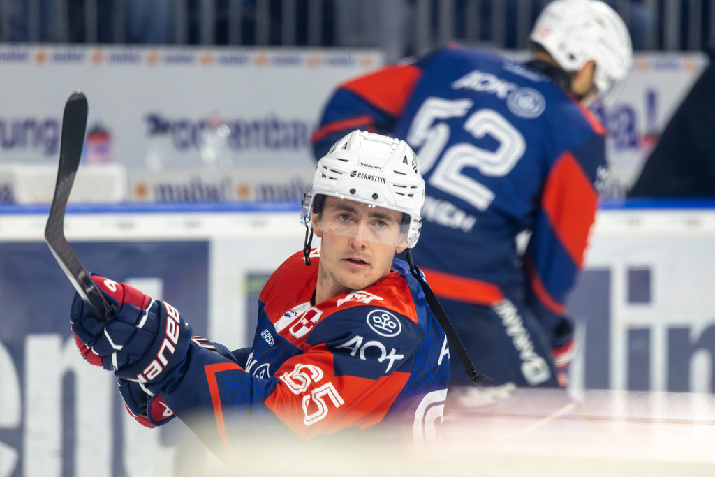 DEL, Deutsche Eishockey Liga Saison 2025/26, 6. Spieltag: Adler Mannheim gegen Löwen Frankfurt***Bild: Marc Michaelis (65, Mannheim) beim Warm-Up | DEL, Deutsche Eishockey Liga Saison 2025/26, 6. Spieltag: Adler Mannheim gegen Löwen Frankfurt***Bild: Marc Michaelis (65, Mannheim) beim Warm-Up - Realisiert mit Pictrs.com