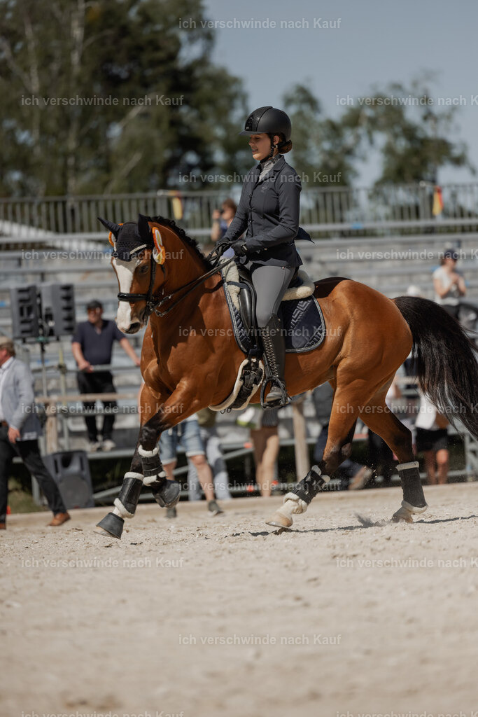 WE_SP_Stoib_Siegerehrung_PI2025_2231 | Pferd International München 2025