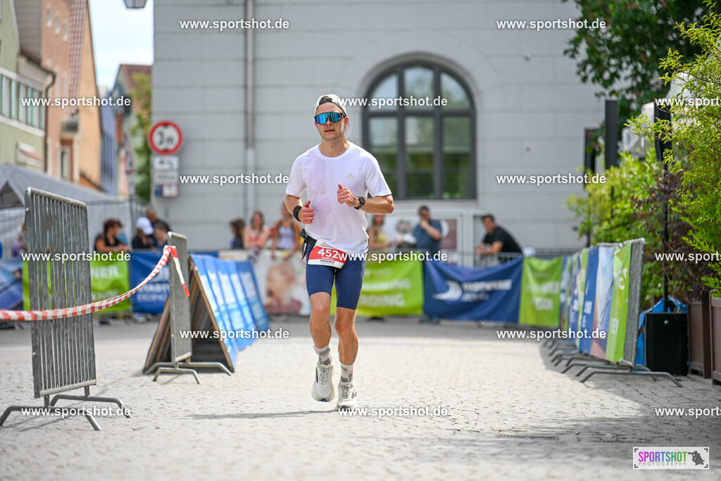 SZI_9251 | Stadttriathlon Erding 2025. #yourpictrs #sportshot_your_pictrs @Sportshotphotography #stadttriathlonerding Copyright: www.sportshot.de
