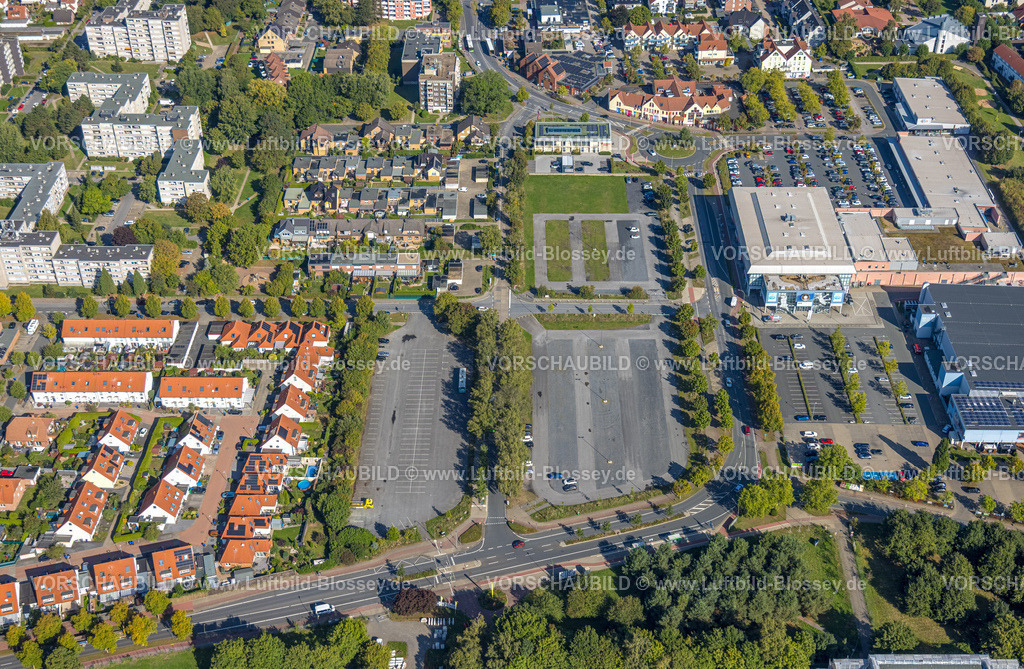 Hamm250901221 | Luftbild, Einkaufszentrum Ostwennemarstraße, Parkplätze, Uentrop, Hamm, Ruhrgebiet, Nordrhein-Westfalen, Deutschland