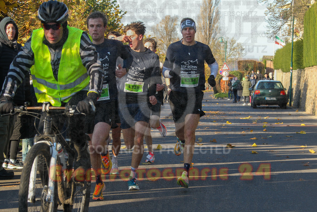241201_1029_EV4_9054 | Sportfotografie im Rhein-Sieg Kreis, Köln, Bonn, NRW, Rheinland Pfalz, Hessen, etc. Unser Tätigkeitsfeld umfasst den Laufsport vom Volkslauf über den Marathon, Duathlon, Triathon bis zum Ultralauf wie Kölnpfad Ultra oder Schindertrail.