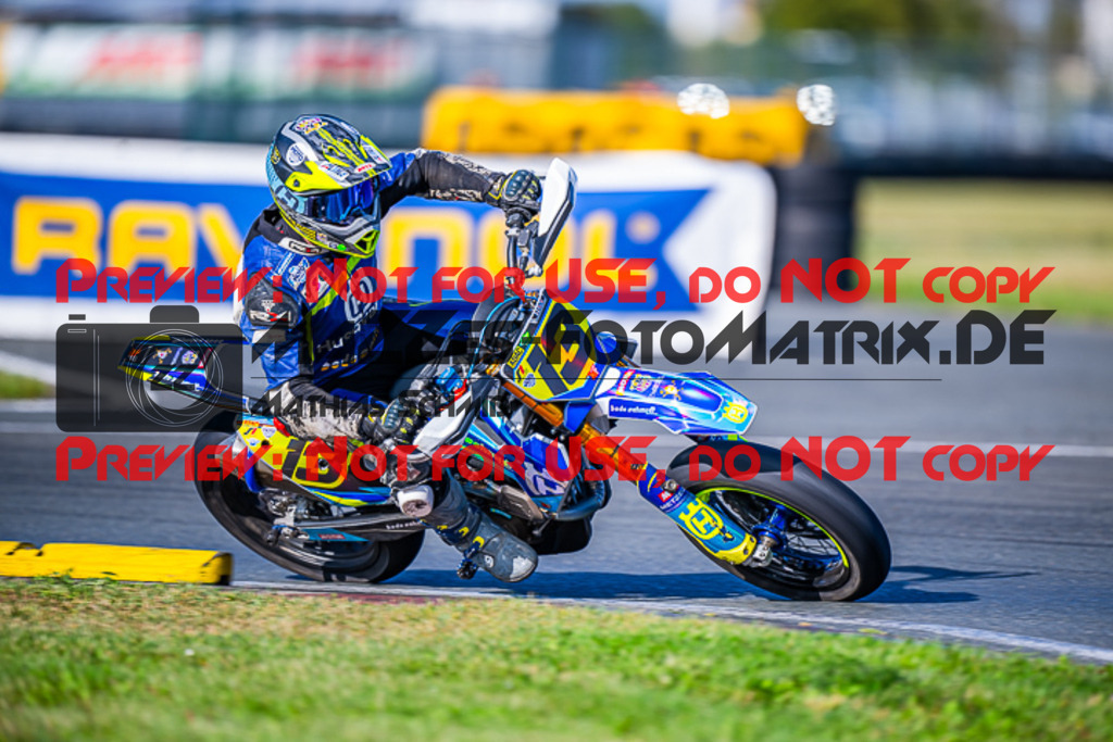 MaZZes_FotoMatrix_230930_3269 | S1