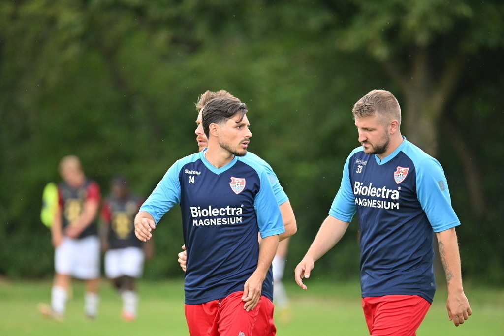 DJ8_1854 | janssman - Realisiert mit Pictrs.com