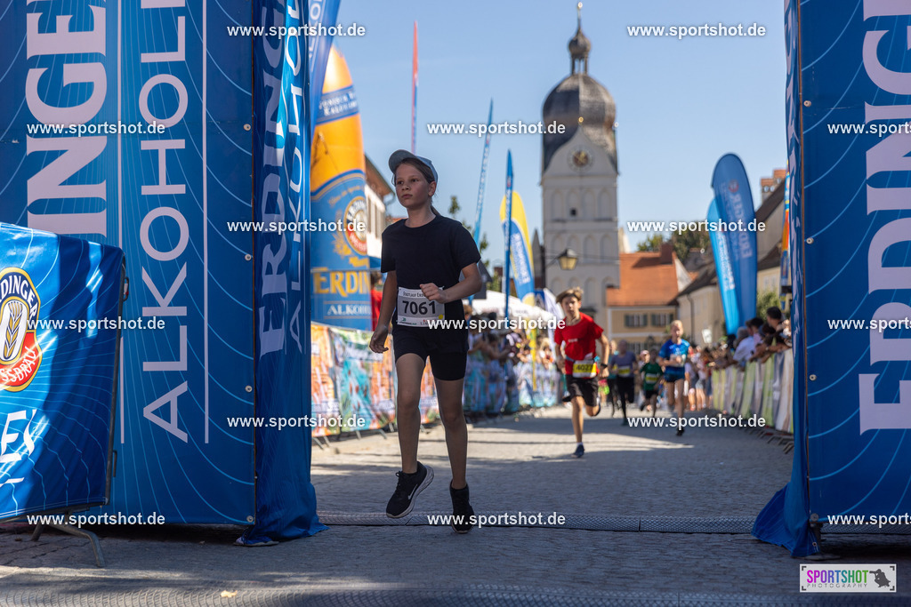 VJ__3454 | Stadtlauf Erding 2025 #stadtlauferding #erdingstadtlauf #stadtlauf_erding #laufmotivation #trisporterding #yourpictrs #sportshot_your_pictrs