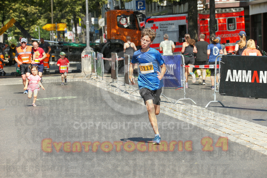 250621_1048_EX1_2634 | Sportfotografie im Rhein-Sieg Kreis, Köln, Bonn, NRW, Rheinland Pfalz, Hessen, etc. Unser Tätigkeitsfeld umfasst den Laufsport vom Volkslauf über den Marathon, Duathlon, Triathon bis zum Ultralauf wie Kölnpfad Ultra oder Schindertrail.