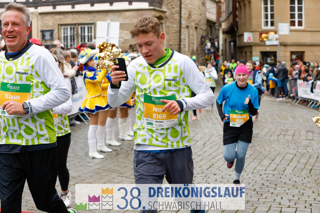 5km Roewisch Wohnbau Cup | 3 Koenigslauf 2024 5km Roewisch Wohnbau Cup - Realisiert mit Pictrs.com