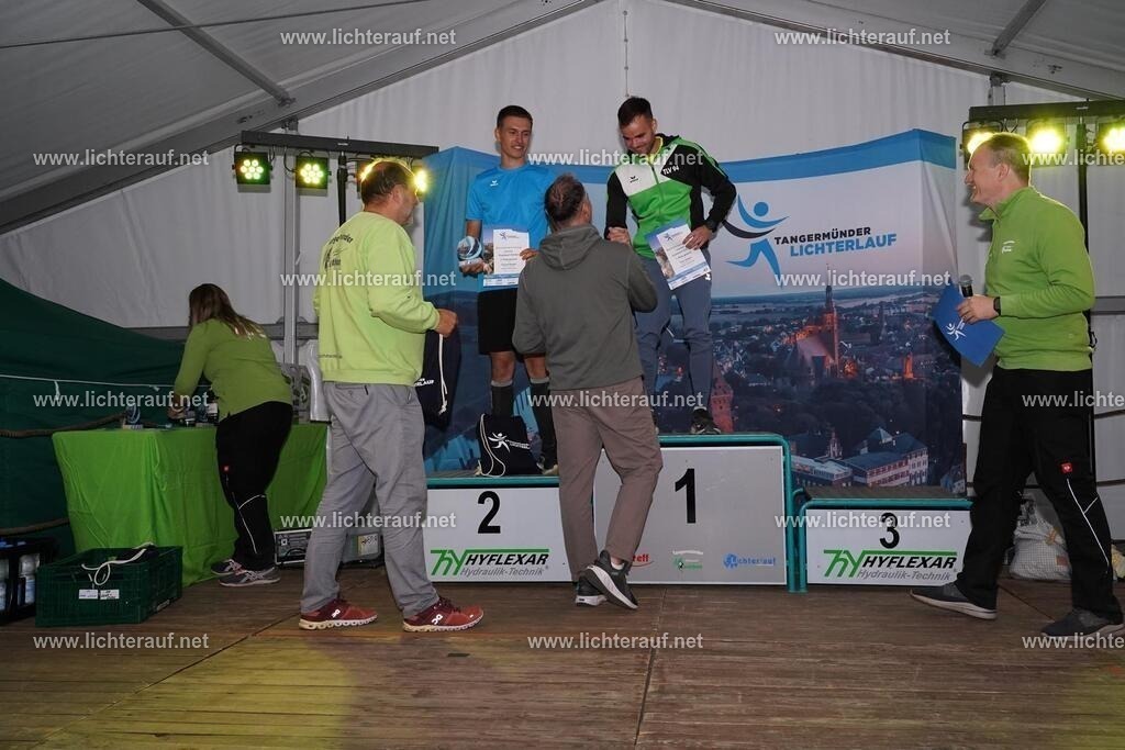 DSC05440 | Lichterlauf  - Realisiert mit Pictrs.com