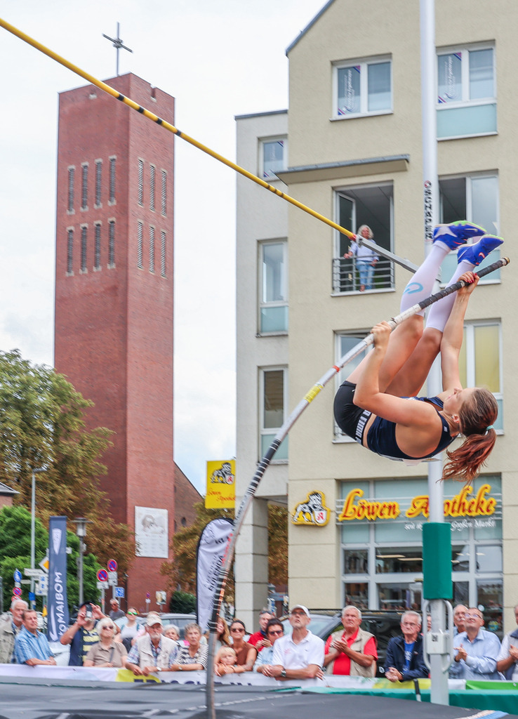 top-top.de-250828-018 | Foto, Video, Fotografie, Videografie, Fotobox, DJ, Discjockey, Musik, Musikbox, Veranstaltung, Photobooth, Amazon, Ebay, Buchtipp, Bestseller, Autor, Verlag, Buch, Wesel, Hamminkeln, NRW, Dinslaken, Rees, Drohne, Hochzeit, Party, Fotobox, Wesel, Fotograf