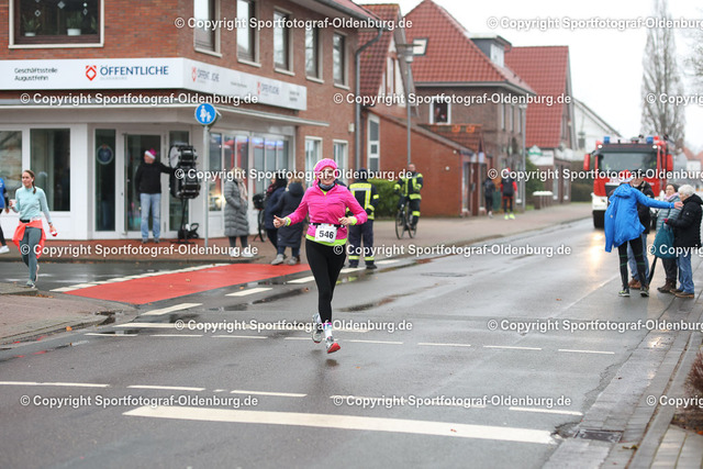 WMLA3417 | Bildershop "Sportfotograf-Oldenburg" mit Fotos von Sportevents in Oldenburg und Umzu. - Realisiert mit Pictrs.com