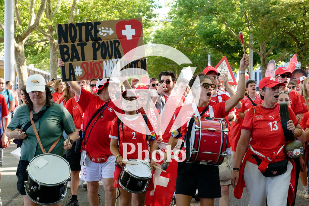 Spain v Switzerland - UEFA Women's EURO 2025 Quarter-Final | BERN, SWITZERLAND - JULY 18: Fans of Switzerland with flags /banner  during the UEFA Women's EURO 2025 Quarter-Final match between Spain v Switzerland at Stadion Wankdorf on July 18, 2025 in Bern, Switzerland. (Photo by Giuseppe Velletri/Sports Press Photo/Getty Images)