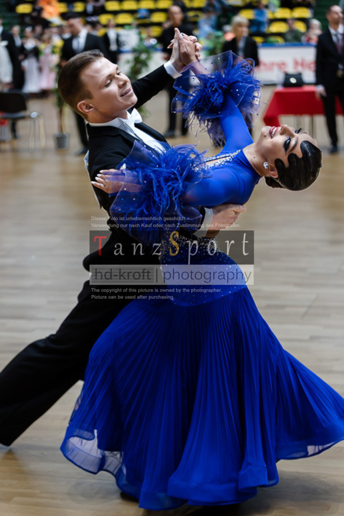 20250517_HessenTanzt_WDSF_IntOpen_Std_0626 | Tanzsportbilder, Standardtanz, Lateintanz, WDSF, DTV, LTVB, dancecomp, goc, hessen tanzt, blaues band der spree, walzer, tango, wiener walzer, slowfox, quickstepp, samba, rumba, cha-cha-cha, paso doble. jive, hd-kroft photography, turniertanzsport