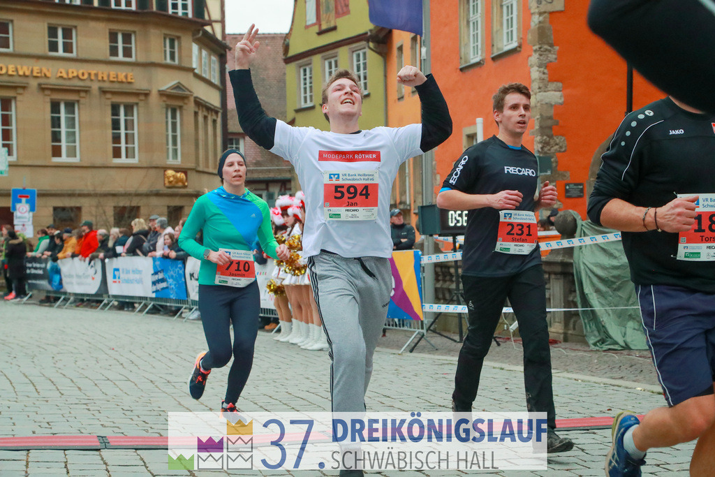 VR Bank Hauptlauf 10000m | 3 Koenigslauf 2023 - Realisiert mit Pictrs.com