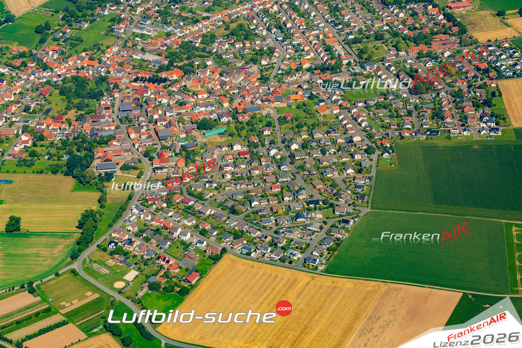 Stadt Edermünde von Oben- Die Luftaufnahme wurde 2025 vom UL-Flugzeug heraus erstellt ( keine Drohnenaufnahme ) - Hochauflösende Luftaufnahme - für Wandbilder und großformatige Ausdrucke geeignet. Das besondere Geschenk!Hier alle&nbsp;Infos zur Lizenzierung der LuftaufnahmeWir fliegen auch dieses Jahr wieder in Ihre Region um Luftbilder zu erstellen.- Luftbild anfragen
