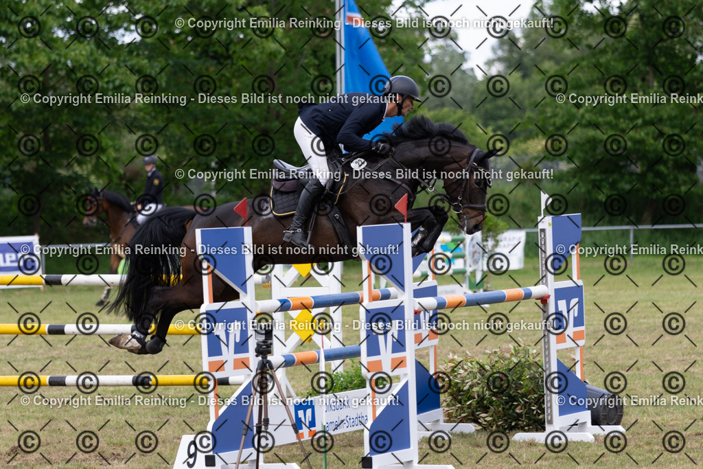 CL5A9519 | Emilia Reinking Fotografie - Realisiert mit Pictrs.com