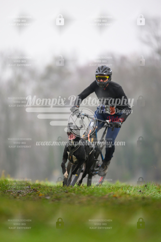 MompixPhotography_CDF2023_FFST_Di_Bike1-22 | PayLife