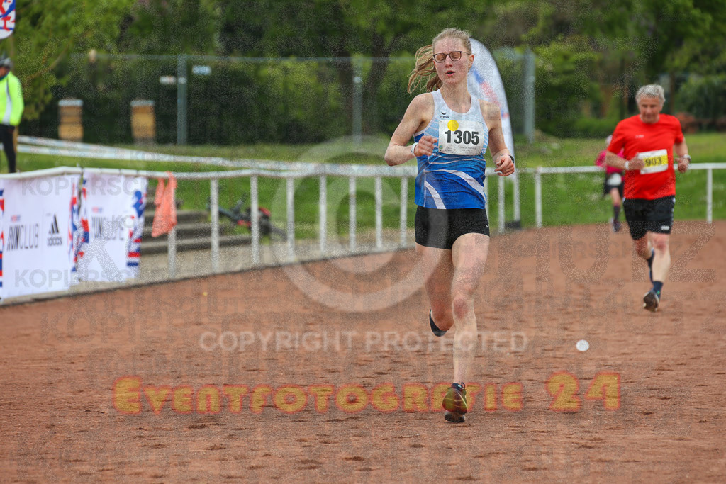 220501_1043_EX1_8637 | Sportfotografie im Rhein-Sieg Kreis, Köln, Bonn, NRW, Rheinland Pfalz, Hessen, etc. Unser Tätigkeitsfeld umfasst den Laufsport vom Volkslauf über den Marathon, Duathlon, Triathon bis zum Ultralauf wie Kölnpfad Ultra oder Schindertrail.